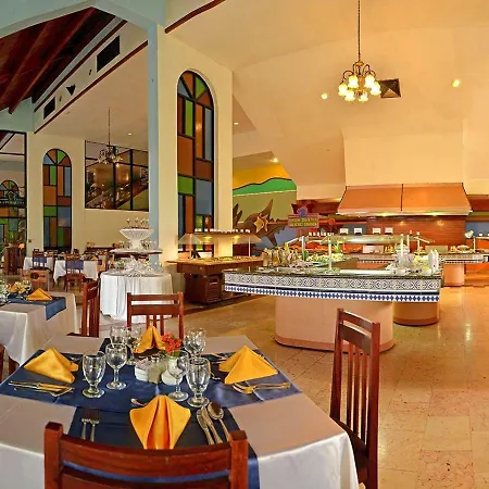 Hotel Brisas Guardalavaca-3